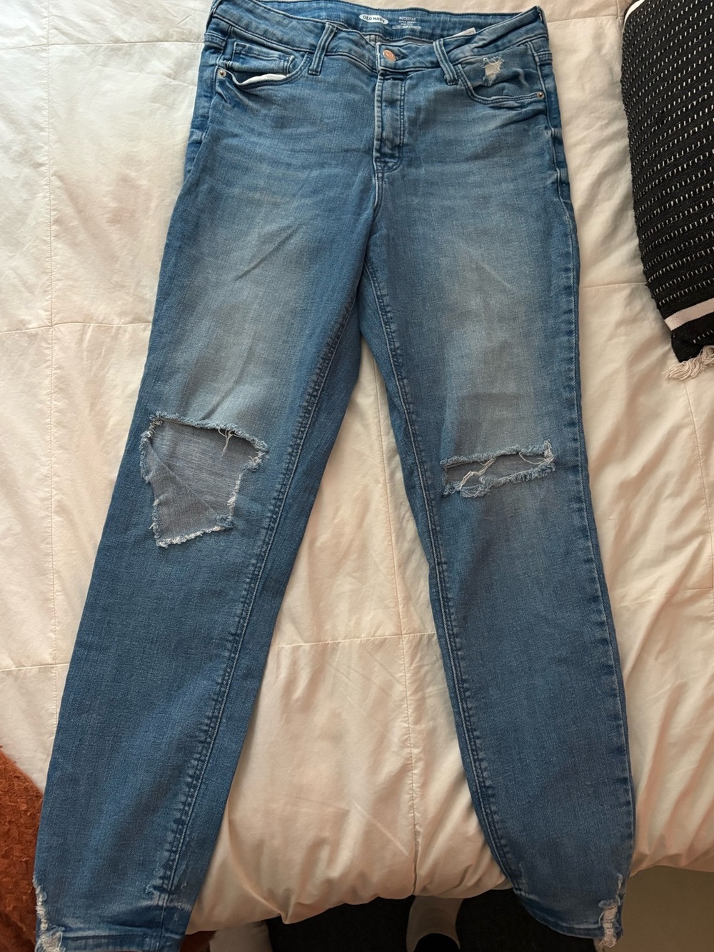 2/$15: Old Navy Distressed Rockstar Skinny Jeans